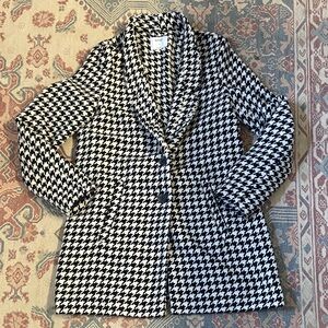 Old Navy Black and White Houndstooth Jacket